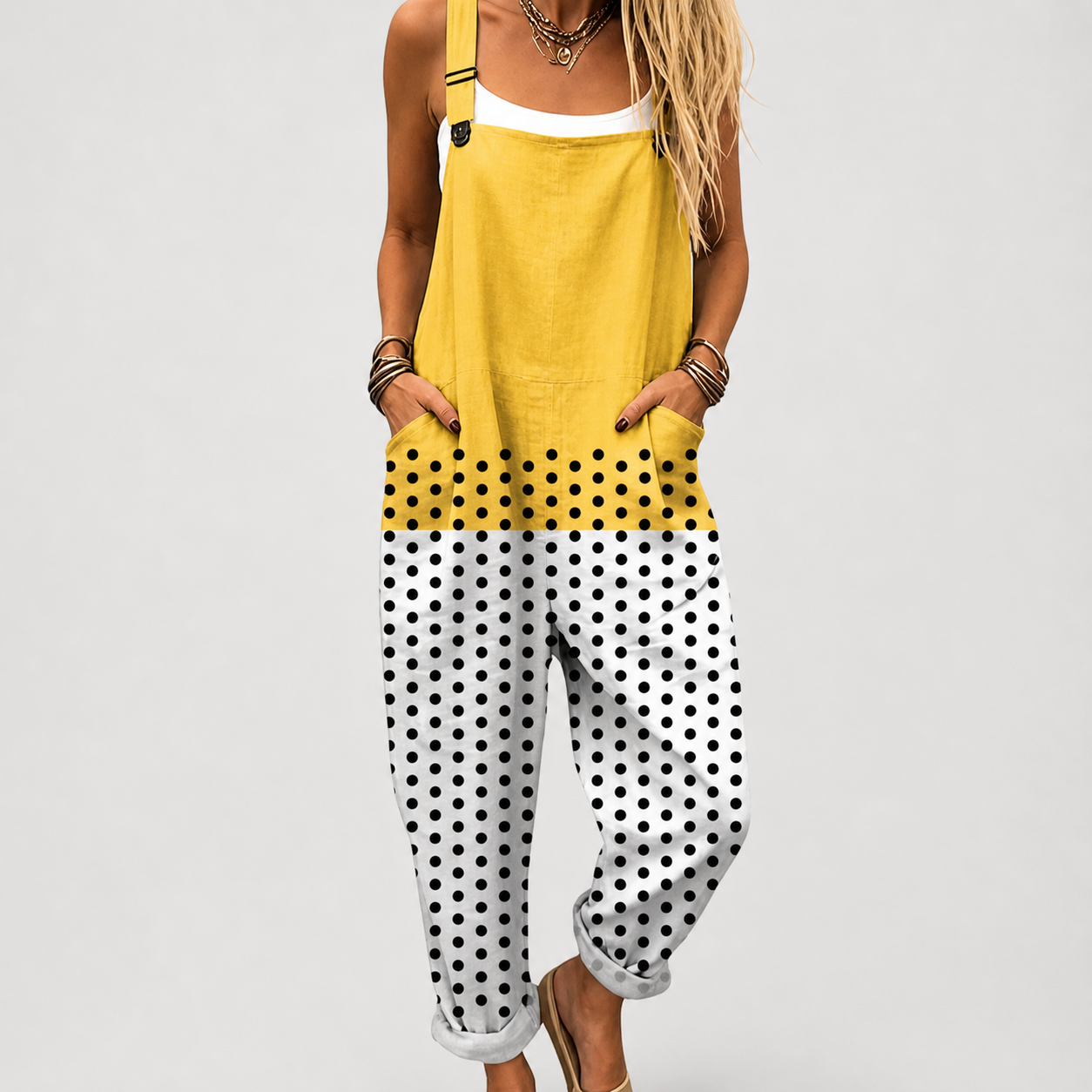 Mono Cómodo Amarillo y Blanco