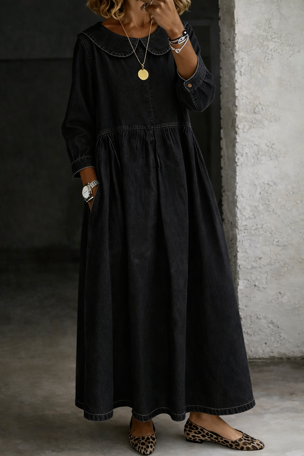 Clara | Vestido Denim con Cuello Bebé