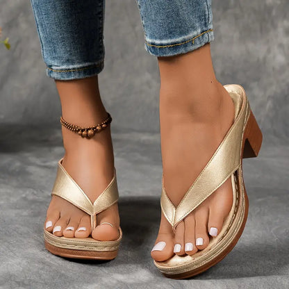 DELACROIX | Sandalias de Elegancia y Comodidad