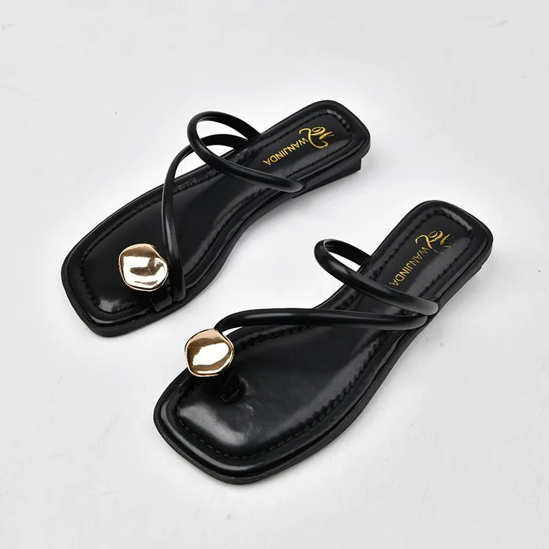 Sandalias y slides de lujo para mujer – Chanclas, sandalias de senderismo, mules y pantuflas – Calzado de verano en oferta