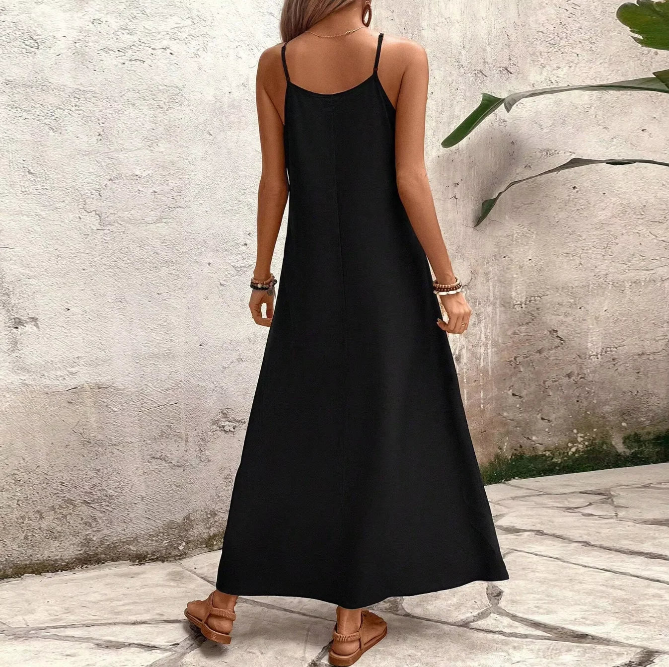 Vestido halter ultralargo de verano con estampado de hojas, escote en V, sin mangas, tirantes ajustables y bolsillos laterales
