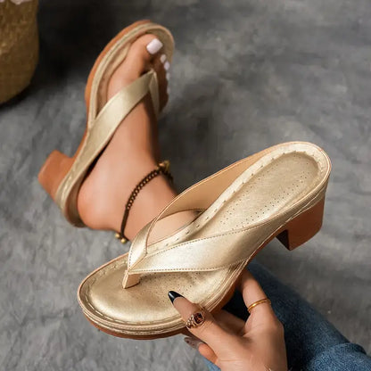 DELACROIX | Sandalias de Elegancia y Comodidad
