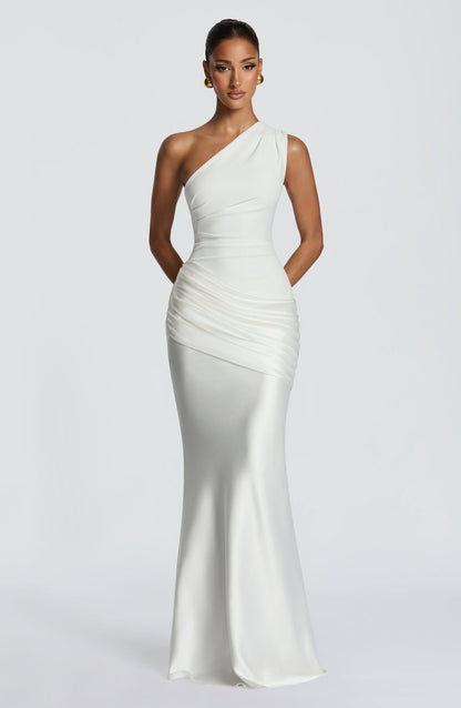 ADRIANA - VESTIDO ELEGANTE Y SOFISTICADO PARA OCASIONES ESPECIALES