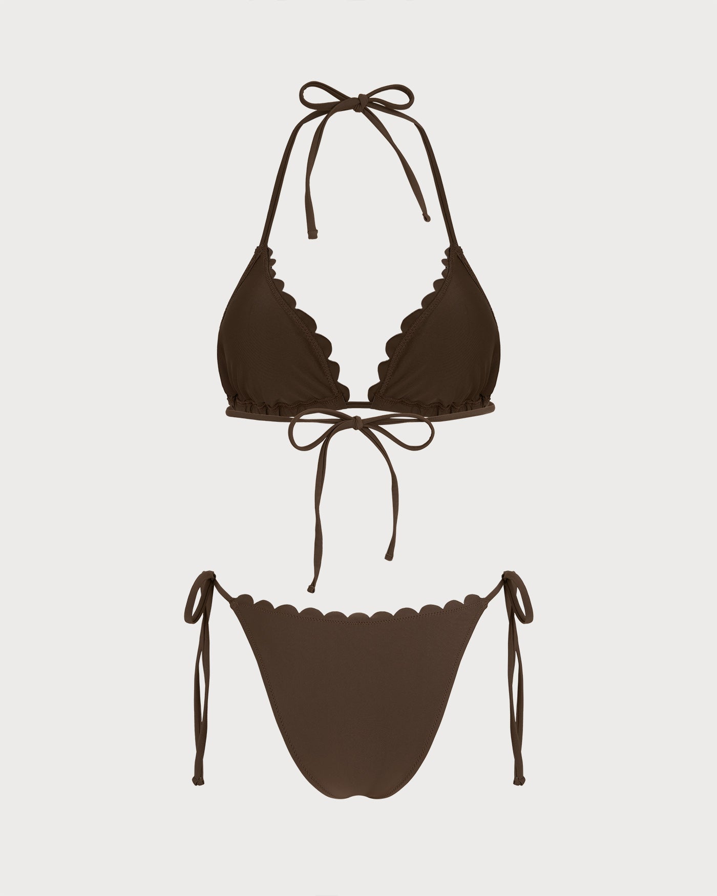 Conjunto de bikini con cuello halter y bordados en color café