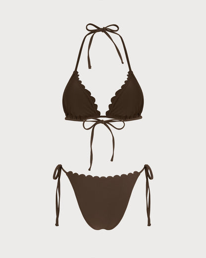 Conjunto de bikini con cuello halter y bordados en color café