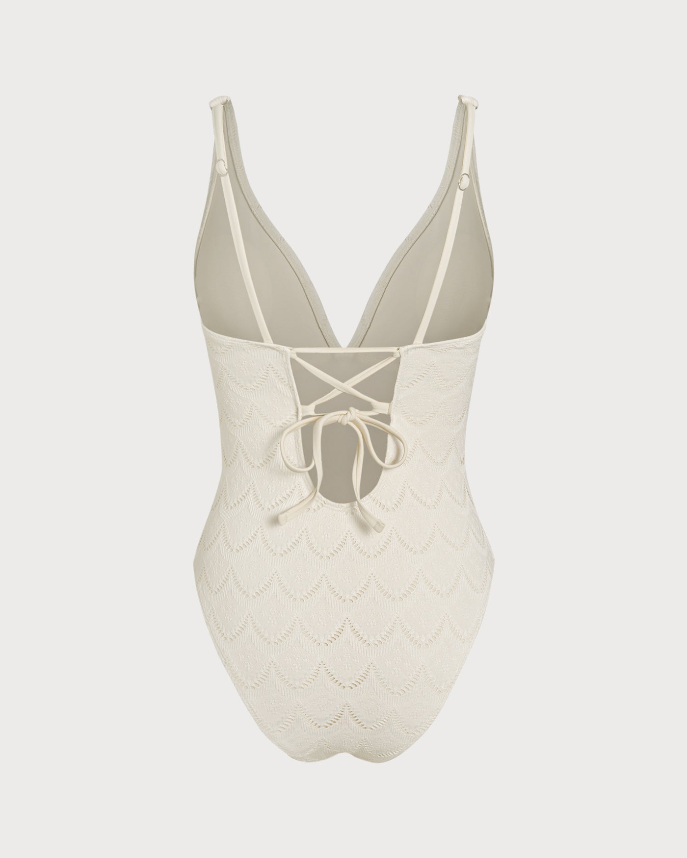 Bañador de una pieza con textura y bralette en color blanco roto